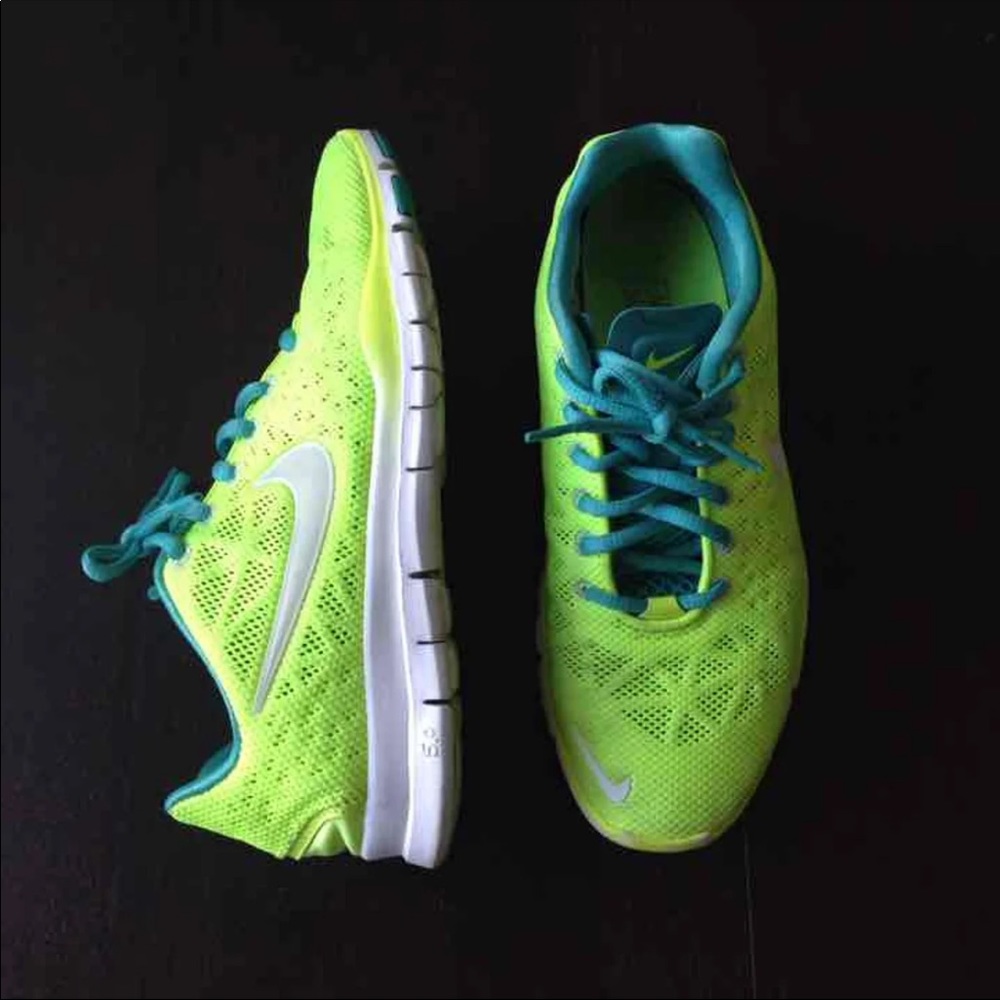 **SOLD** Nike Free TR Fit 3 “Breathe”